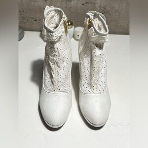 Louis Vuitton White Lace Ankle Boots